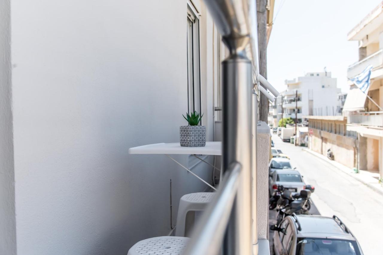 Minimalistic Apartment Petros Heraklion  Exterior photo