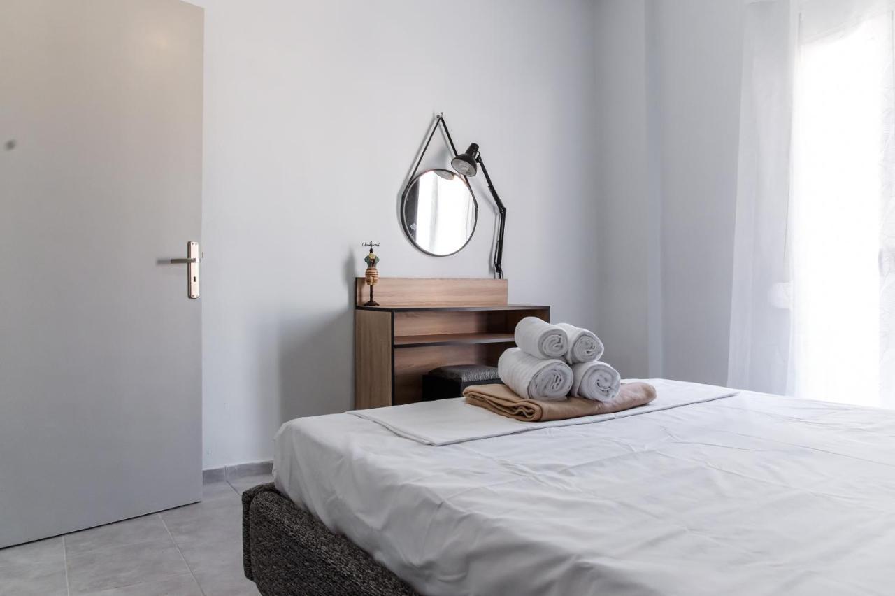 Minimalistic Apartment Petros Heraklion  Exterior photo